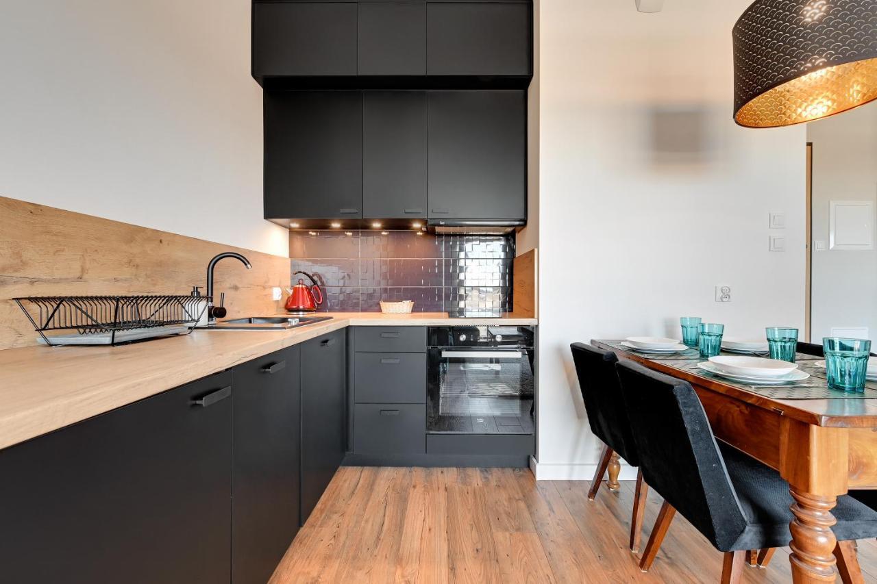 Platinium Zajezdnia Wrzeszcz Apartment Гданск Екстериор снимка